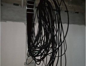 FR-8 케이블 포설